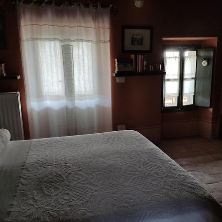 B&B Il Salice Veruno Bilik gambar
