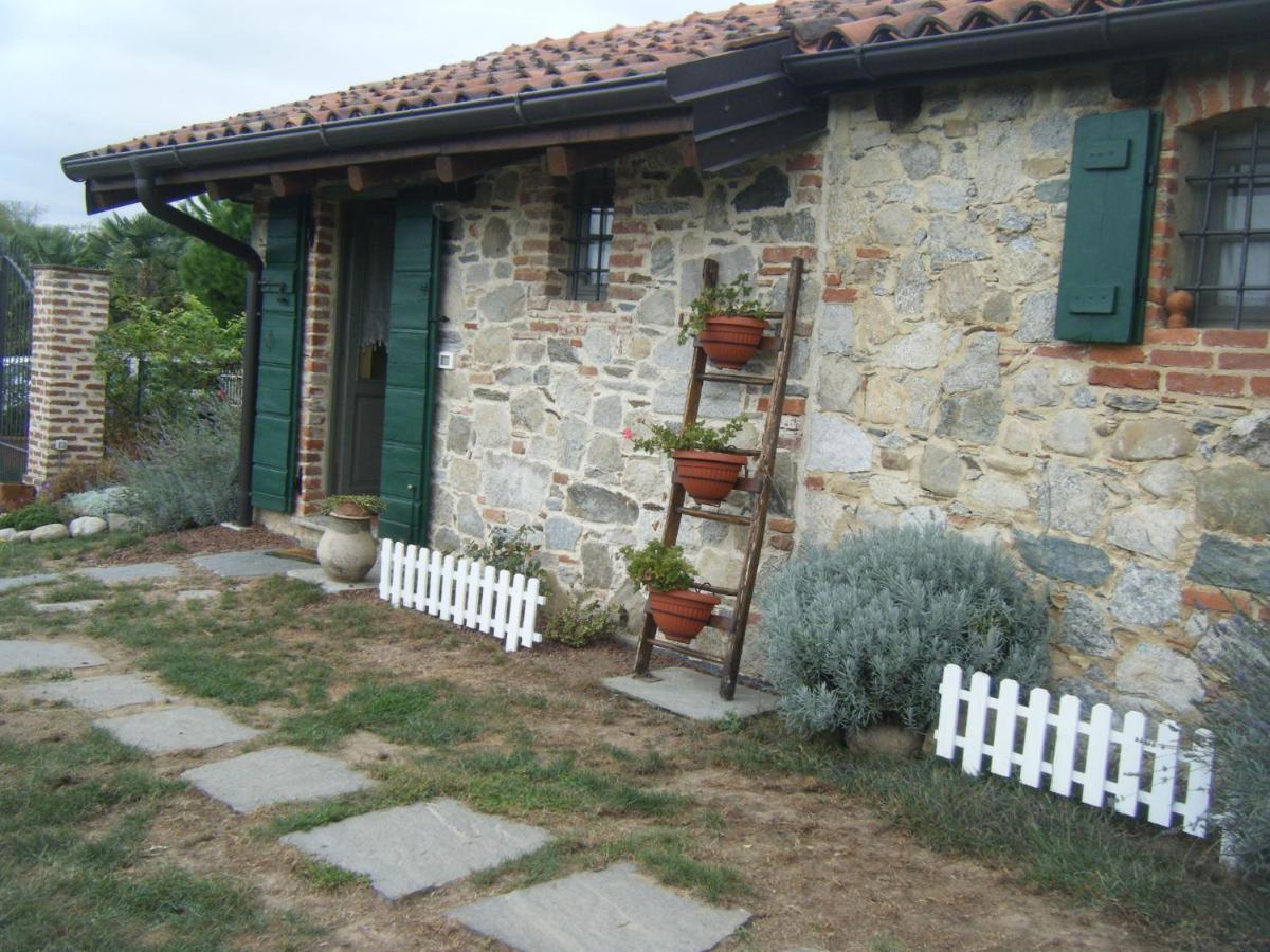 B&B Il Salice Veruno Luaran gambar