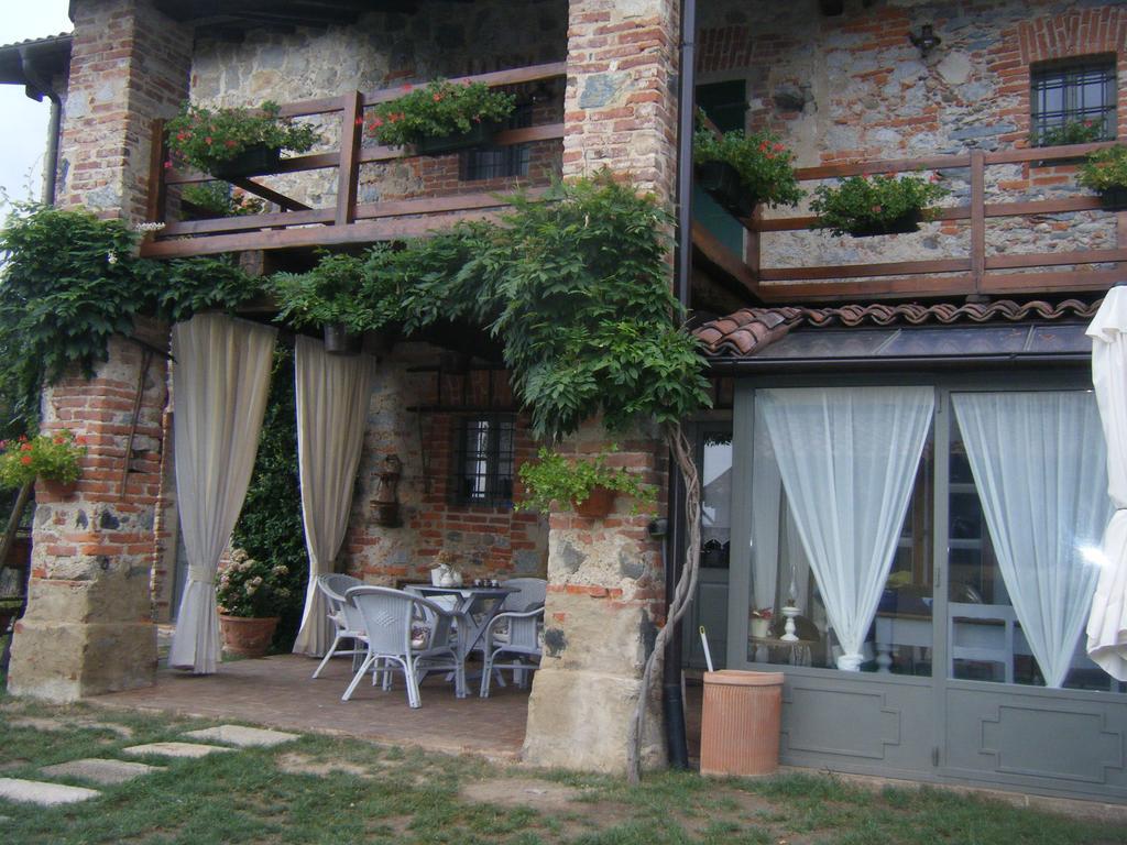 B&B Il Salice Veruno Luaran gambar