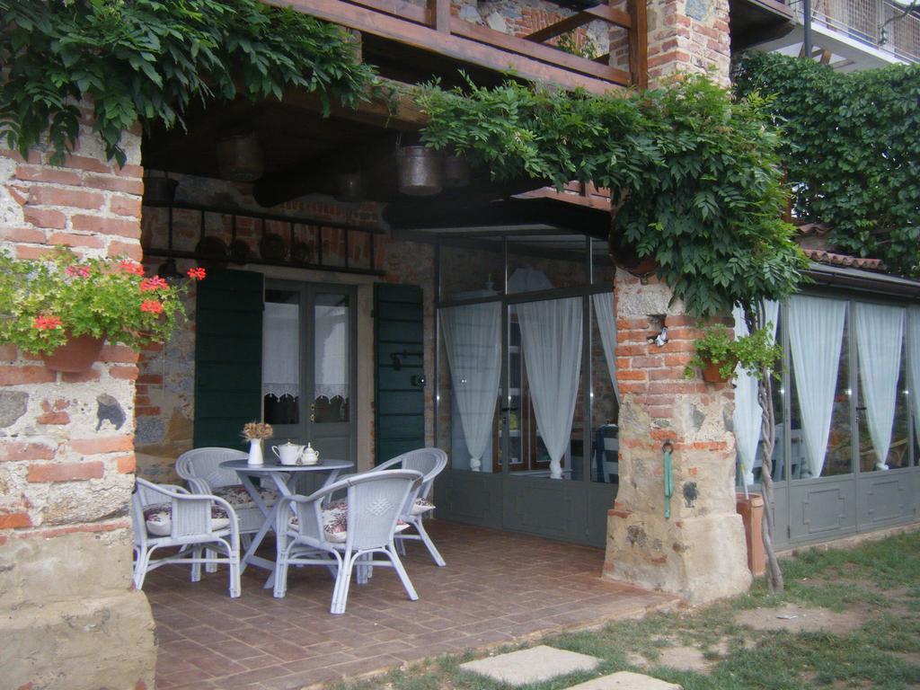 B&B Il Salice Veruno Luaran gambar