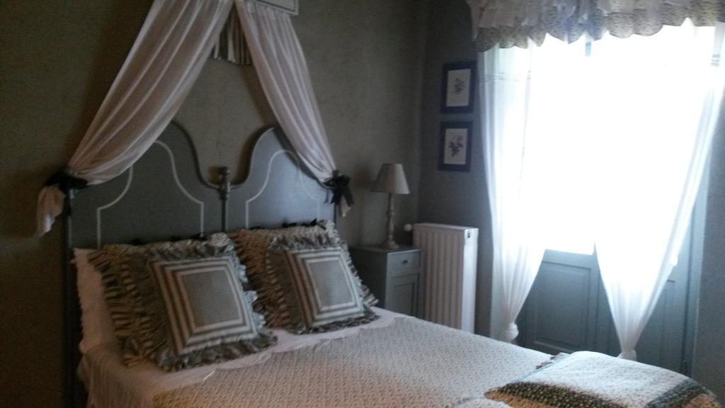 B&B Il Salice Veruno Bilik gambar