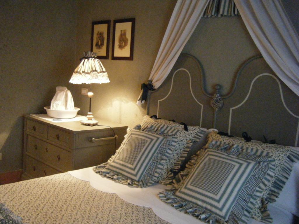 B&B Il Salice Veruno Luaran gambar