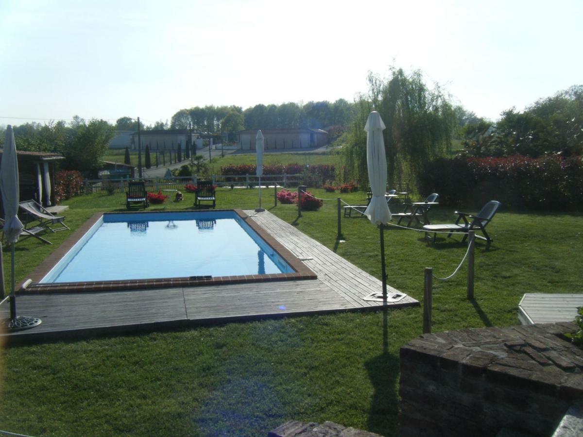 B&B Il Salice Veruno Luaran gambar